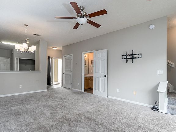 4th image of 7860 Playpen Ct
