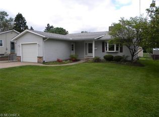 3955 Virgil St, Mogadore, OH 44260