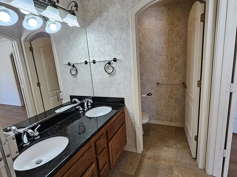 1501 India St #201 — Photo 39