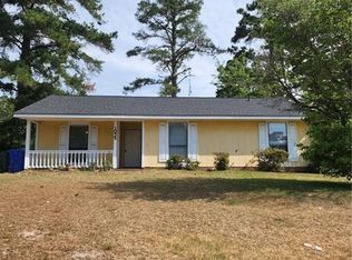 1035 Vesper Ln, Fayetteville, NC 28311
