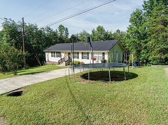 3rd image of 177 Dogwood Ln