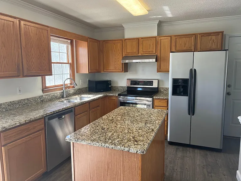 4300 Riverport Rd — Photo 27