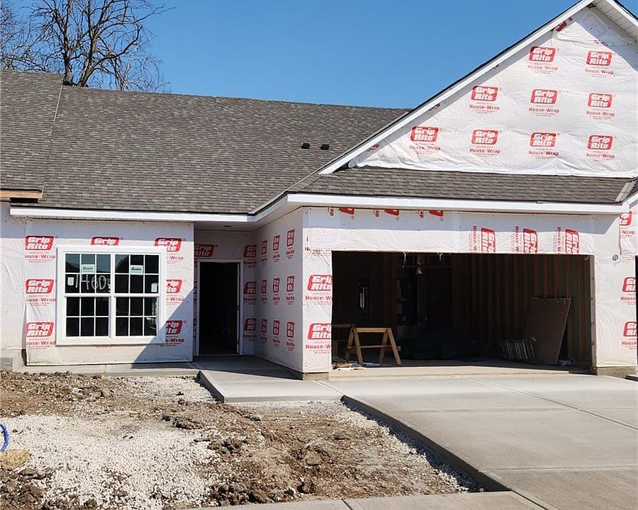 2nd image of 1454 Villa Ln