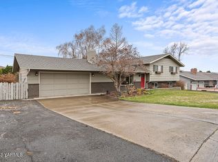 405 N 63rd Ave, Yakima, WA