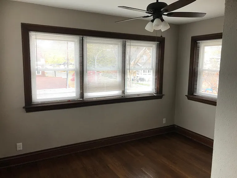 3852 Fillmore St — Photo 16