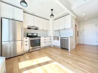 409 Eastern Pkwy #816, Brooklyn, NY 11216