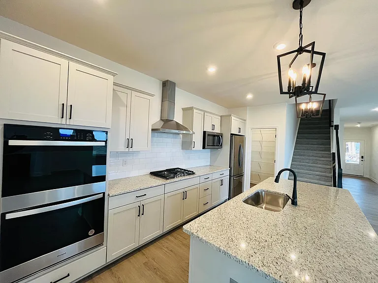 14418 Shrawley Ct — Photo 11