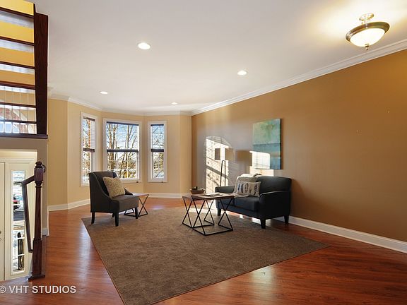 5th image of 808 Shandrew Dr