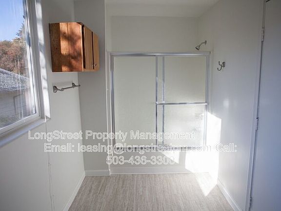 3rd image of 4848 SE Bybee Blvd APT 2