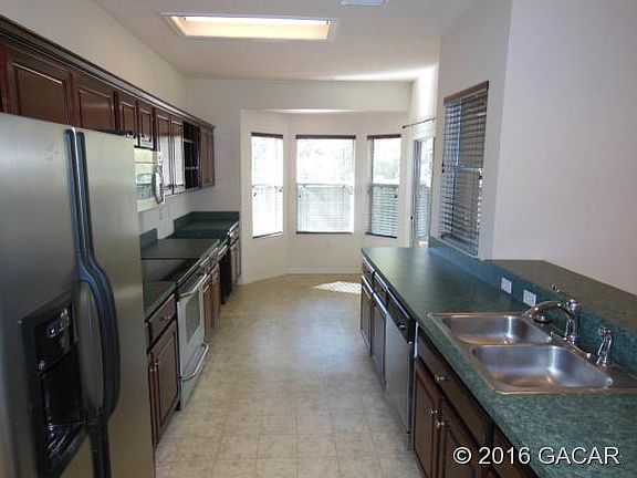 3rd image of 2207 NW 49th Ave