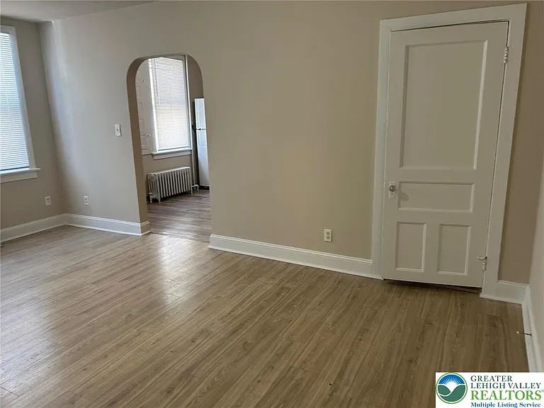 1205 Butler St — Photo 5