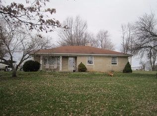 1129 Russell Cave Rd, Paris, KY 40361