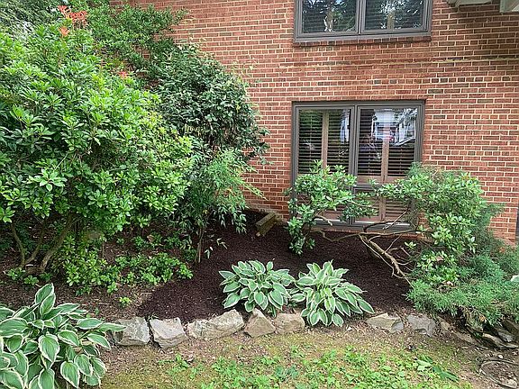 4th image of 6603 Byrnes Dr