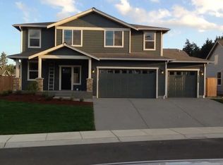 2989 SW Fairway Point Dr, Oak Harbor, WA 98277