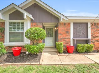 1501 Legget St, Arlington, TX 76018