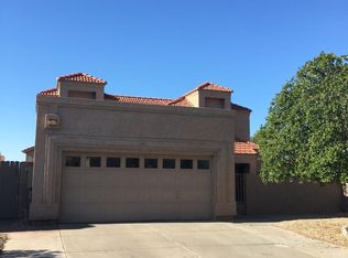 3975 E Graythorn St, Phoenix, AZ 85044