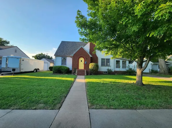 3120 Forest Ave, Great Bend, KS 67530