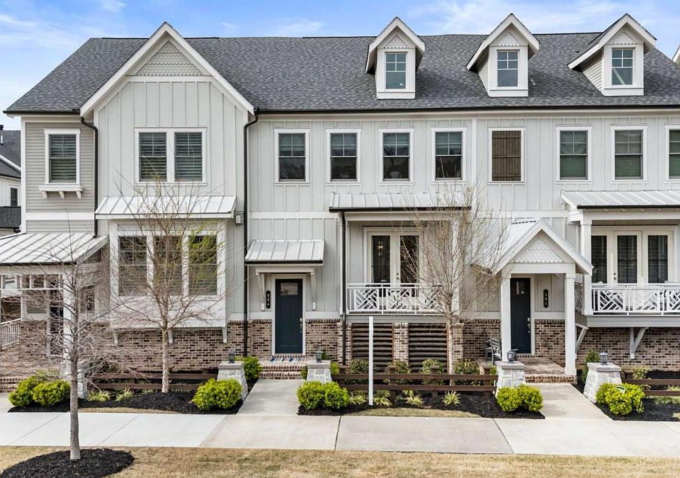 1st image of 884 Mayfield Rd