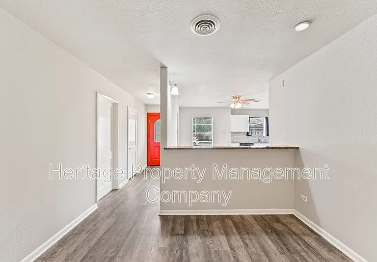 515 Mitchell Ave — Photo 13