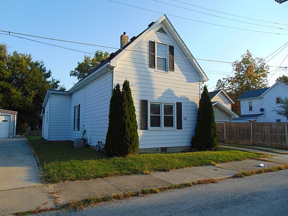 2nd image of 222 11th St