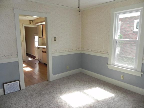 4th image of 316 S 12th Ave