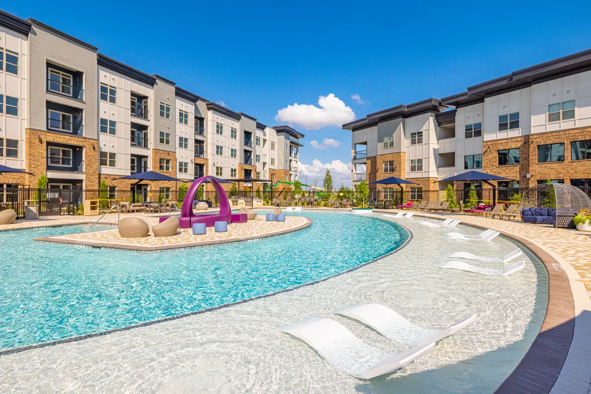 Love where you live when you live at Forena Revelstoke - Modern 1, 2 & 3 Bedroom Apartments in Fort Worth, TX.