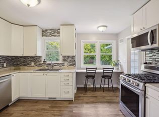 2230 Burma Ln, South Saint Paul, MN 55075