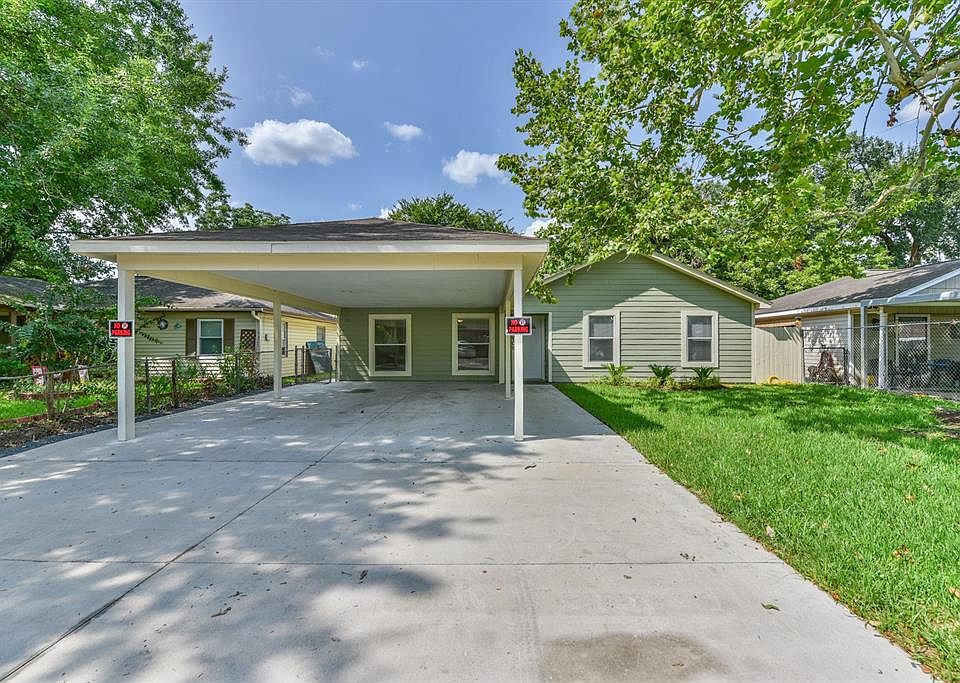 1st image of 2909 Rosemary Ln