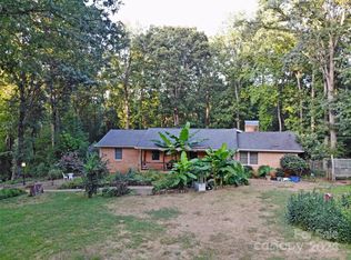 8628 Lochinvar Dr, Charlotte, NC 28227