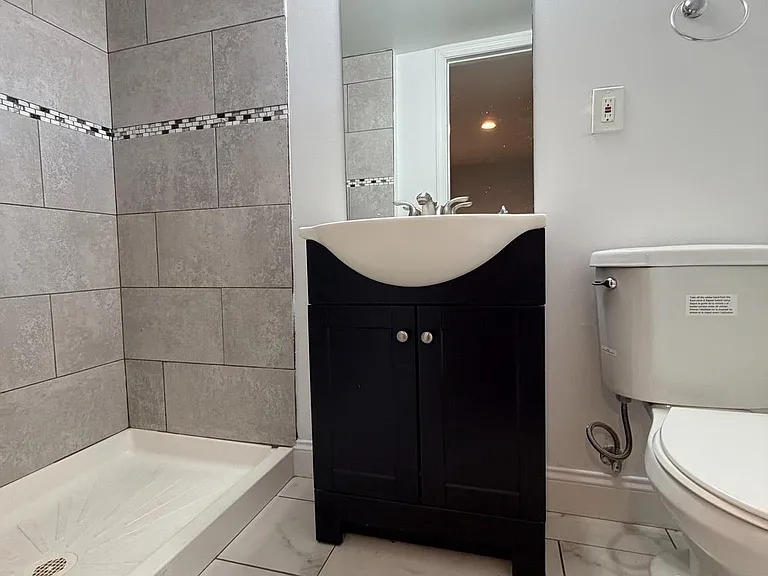 7058 Eastbrook Ave — Photo 7
