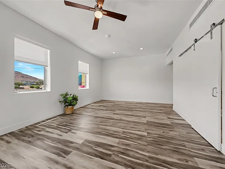 322 S Water St #202 — Photo 14