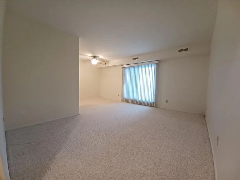 3675 Clague Rd #318 — Photo 4