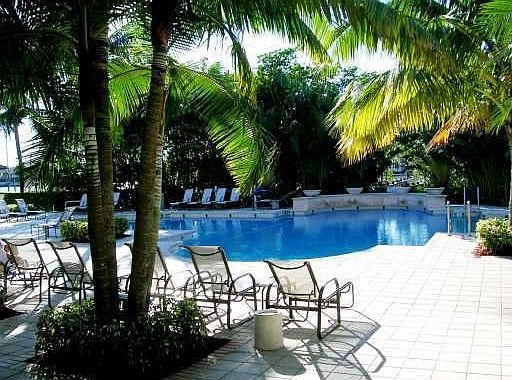 5th image of 3604 S Ocean Blvd APT 108