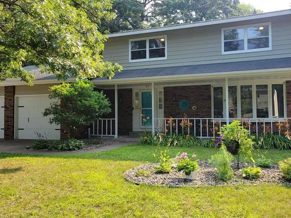 615 Evelyn Ct, Stevens Point, WI 54482