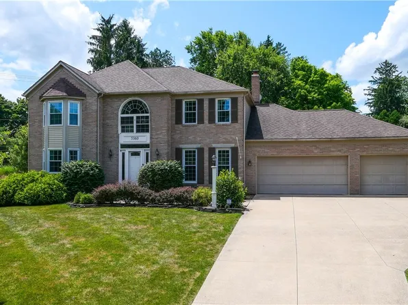 5360 Brooklands Dr, Hudson, OH 44236