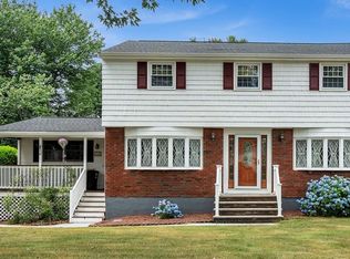 24 Fillmore Dr, Billerica, MA 01821