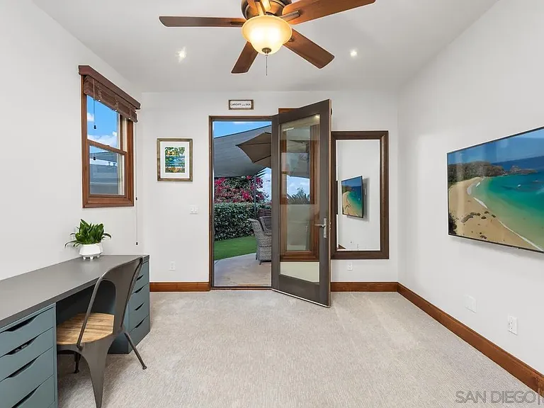 1554 Summit Ave — Photo 31