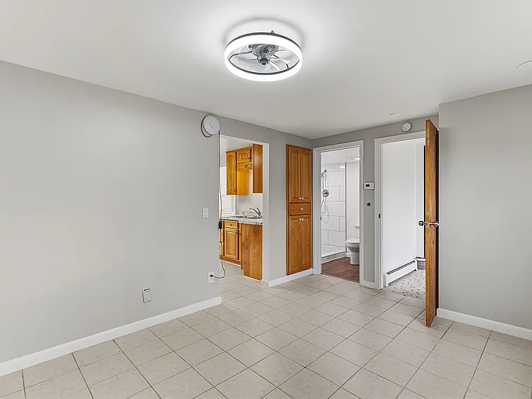 1392 Maple Grove Rd — Photo 17
