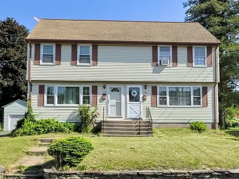 169 Hilliard St