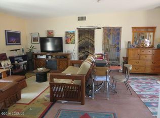 959 W Hawk Way, Amado, AZ 85645