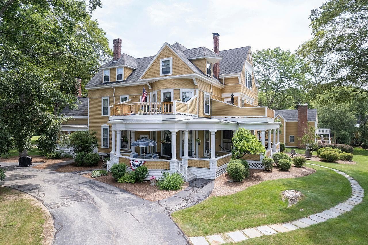 12 Lands End Lane UNIT B, Moultonborough, NH 03254 MLS 4962885 Zillow