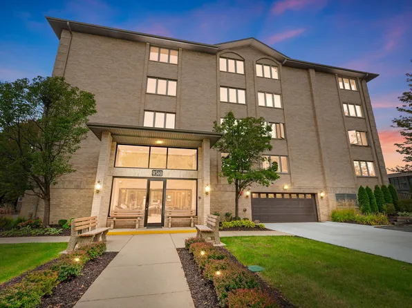 9510 S Kolmar Ave APT 406, Oak Lawn, IL 60453