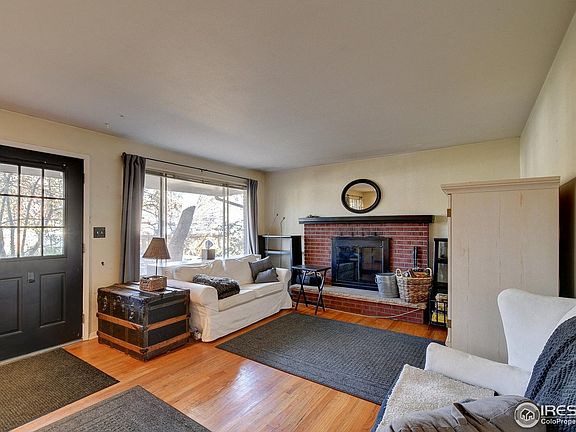 3rd image of 1314 Harter Pl