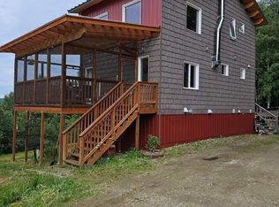 1237 Blackberry Dr, Fairbanks, AK 99712