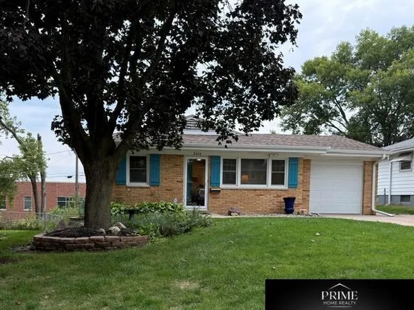 2410 S 84th St, Omaha, NE 68124