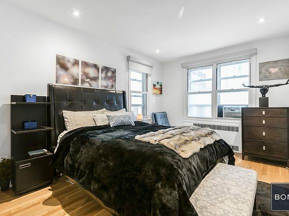 4th image of 871 8th Ave #2H