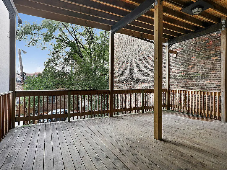 2050 W North Ave — Photo 11