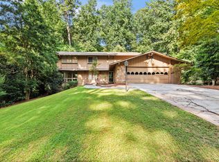 6285 Weatherly Dr NW, Atlanta, GA
