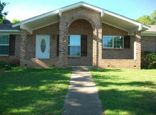 7901 Ravenswood Rd, Granbury, TX 76049