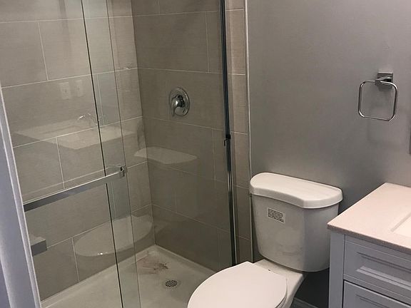 5th image of 7315 Balson Ave #2B